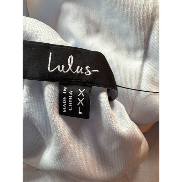 Lulus XXL Tiered Floral Maxi Dress White & Blue NWT - Picture 4 of 14